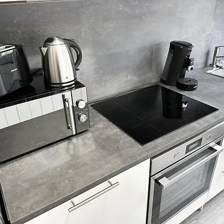 Apartment Beautiful Flat With Living And Kitchen Sleeps 4p On Separate Beds And 2p On Sofa